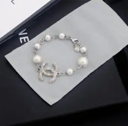 chanel bracelets pour femme s_11a0b61